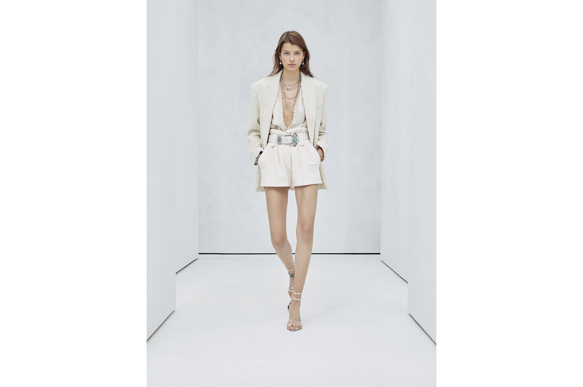 IRO - SS20 LOOKBOOK 1 null